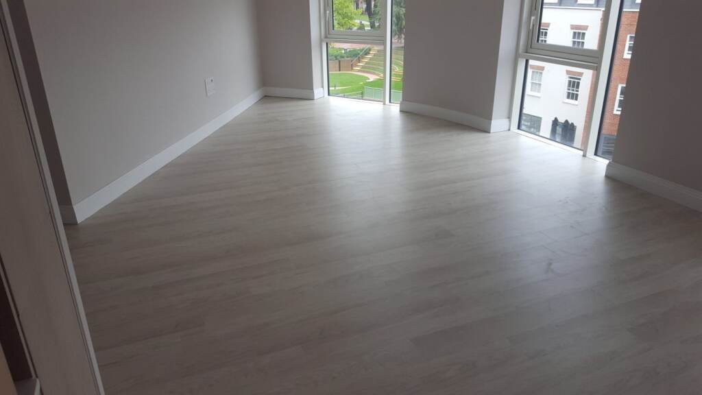 Amtico Spacia White Oak Fitting in Borough Wood Flooring - Amtico Flooring - Carpet - Wood Flooring