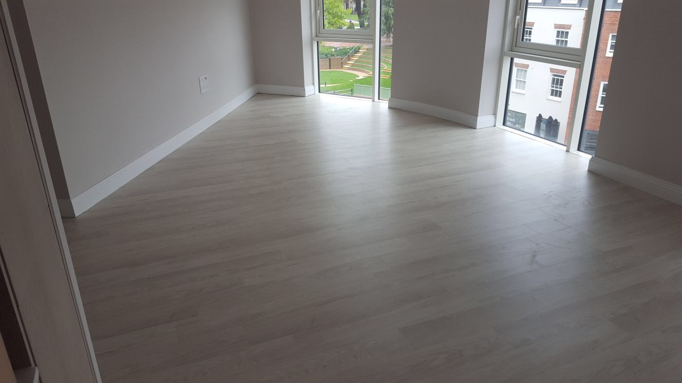 Amtico Spacia White Oak Fitting in Borough Wood Flooring - Amtico Flooring - Carpet - Wood Flooring