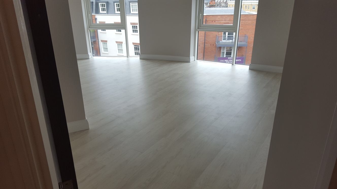 Amtico Spacia White Oak Fitting In Borough-1