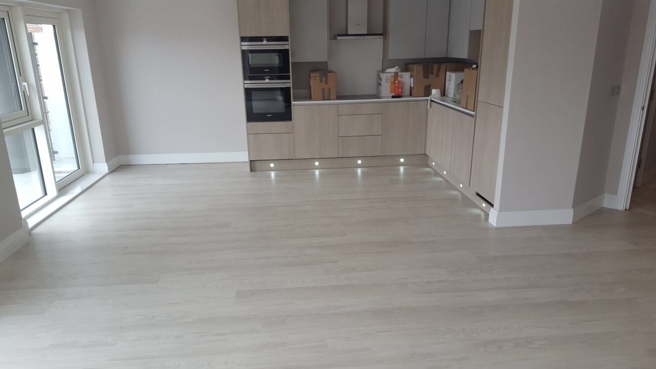 Amtico Spacia White Oak Fitting In Borough-2