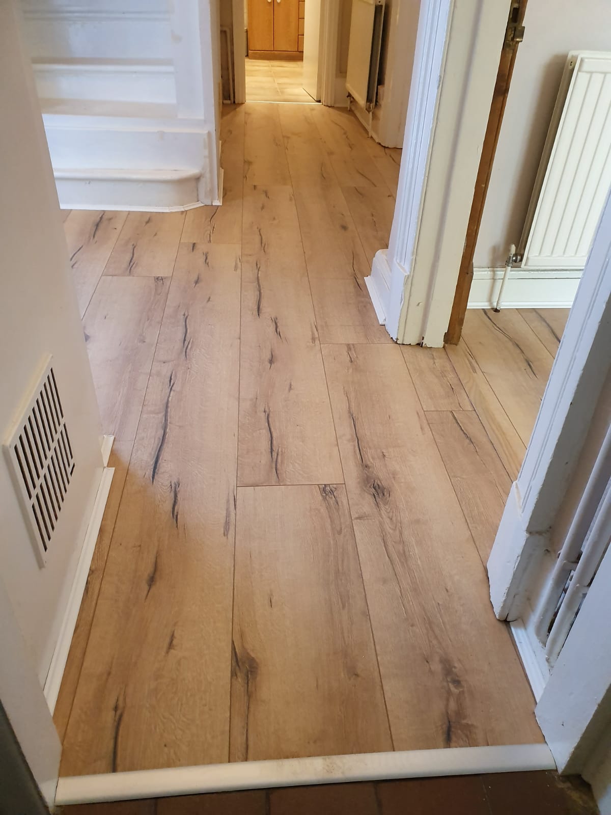 Haro Laminate Tritty Italica Cream Installation In Pimlico-1