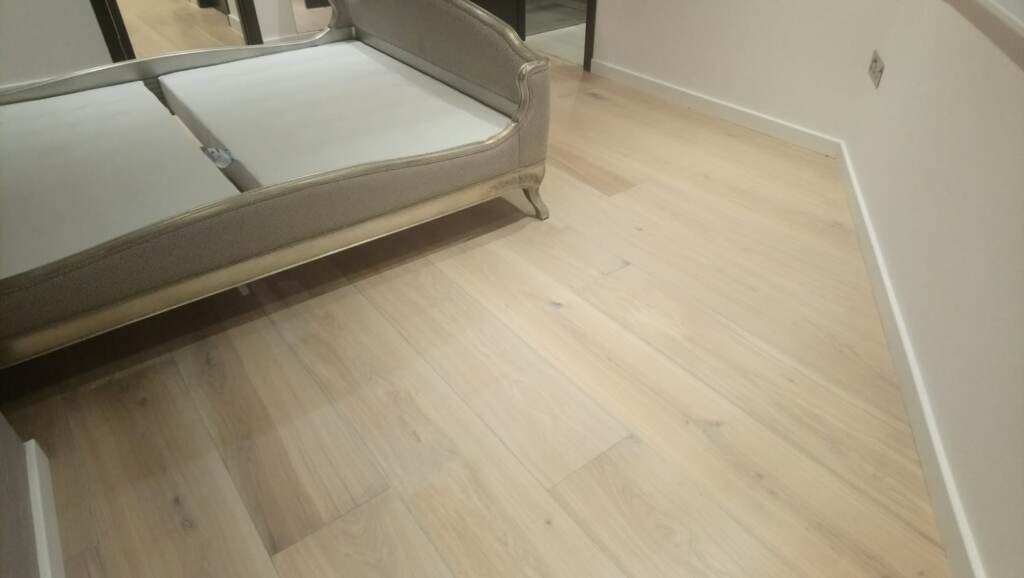 Rovers Twinplank Oak Rustic Wood Installation in Richmond, Home