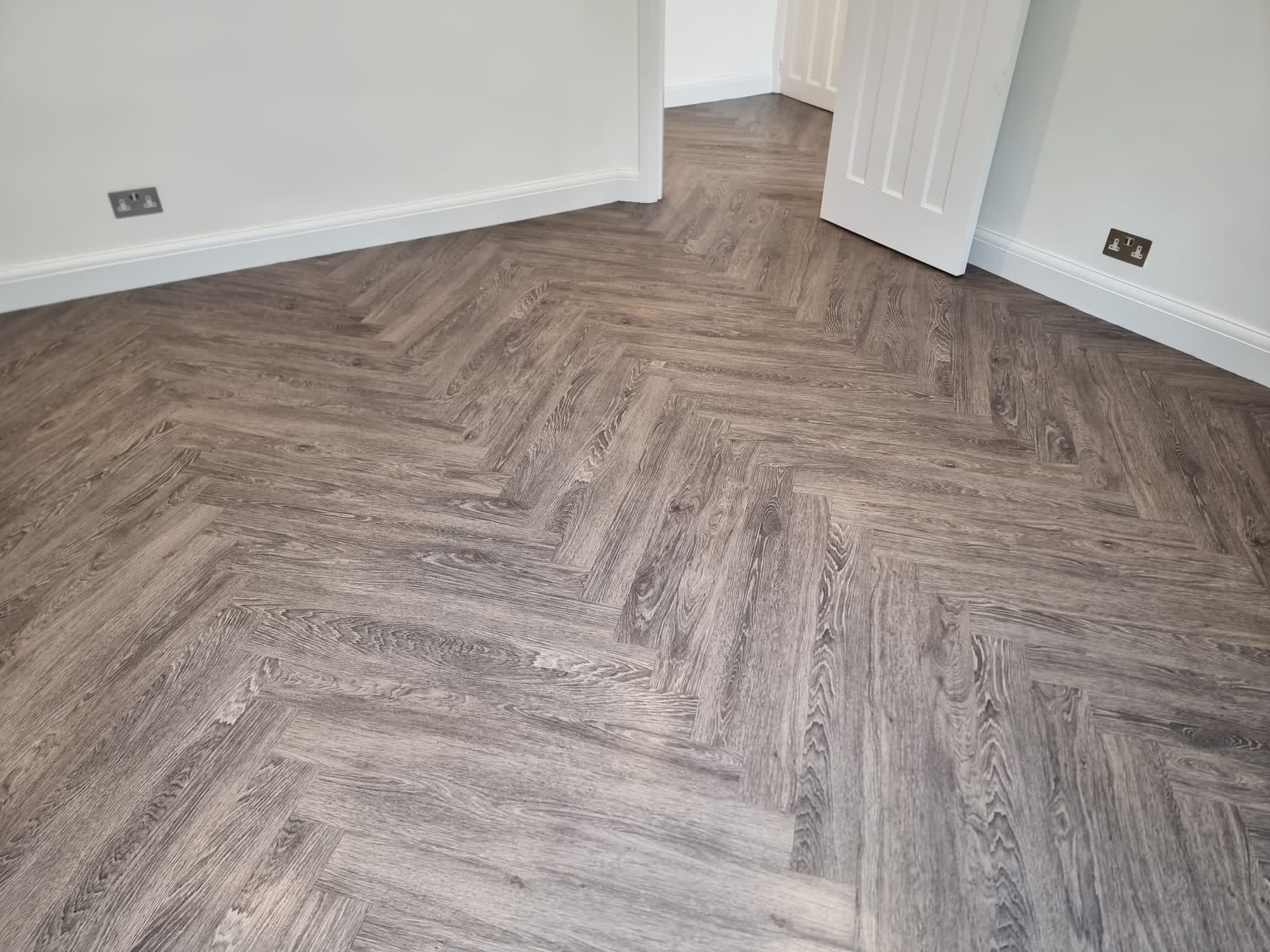 Amtico Spacia Bruges Oak Installation in Battersea Wood Flooring - Amtico Flooring - Residential