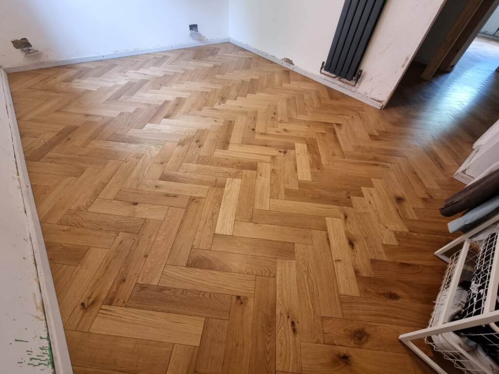 Hermosa Illuminada Installation in Borough, Wood Flooring, Home
