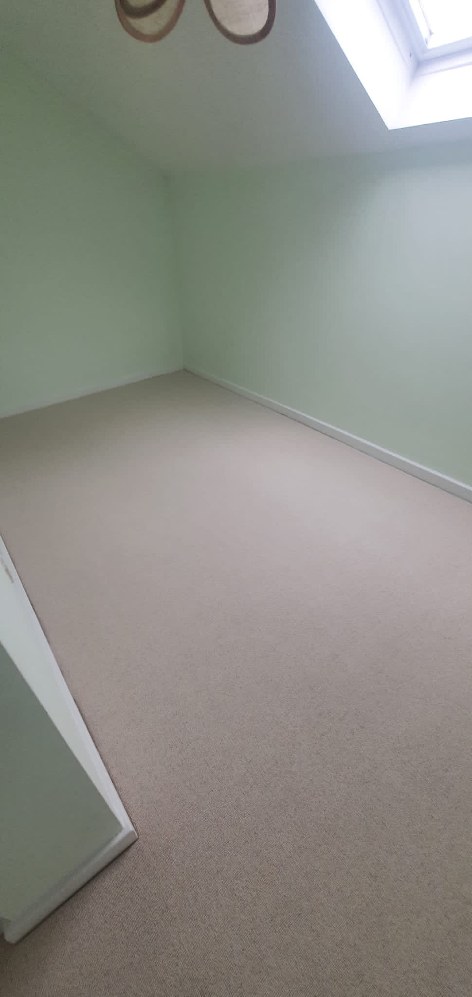 Clarendon Carpets Mayfair Ivory Installation in Wimbledon - Carpet - Residential