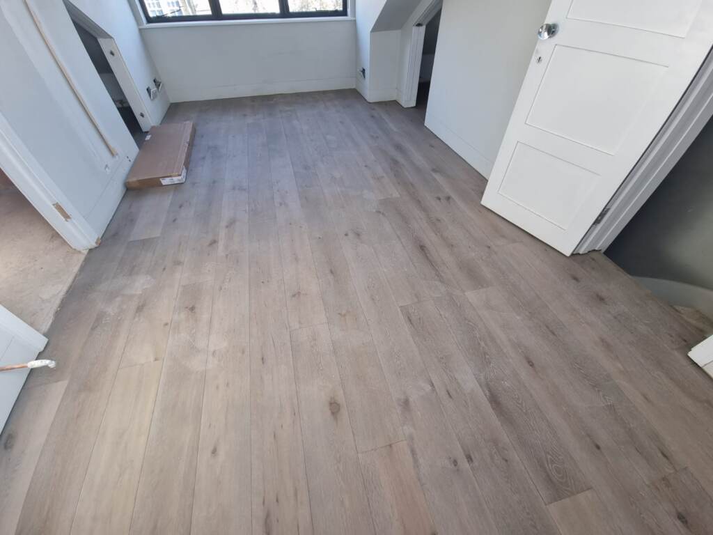 La Collezione Panorama Schilthorn Fitting in Docklands, Nora, Rubber Flooring, Home