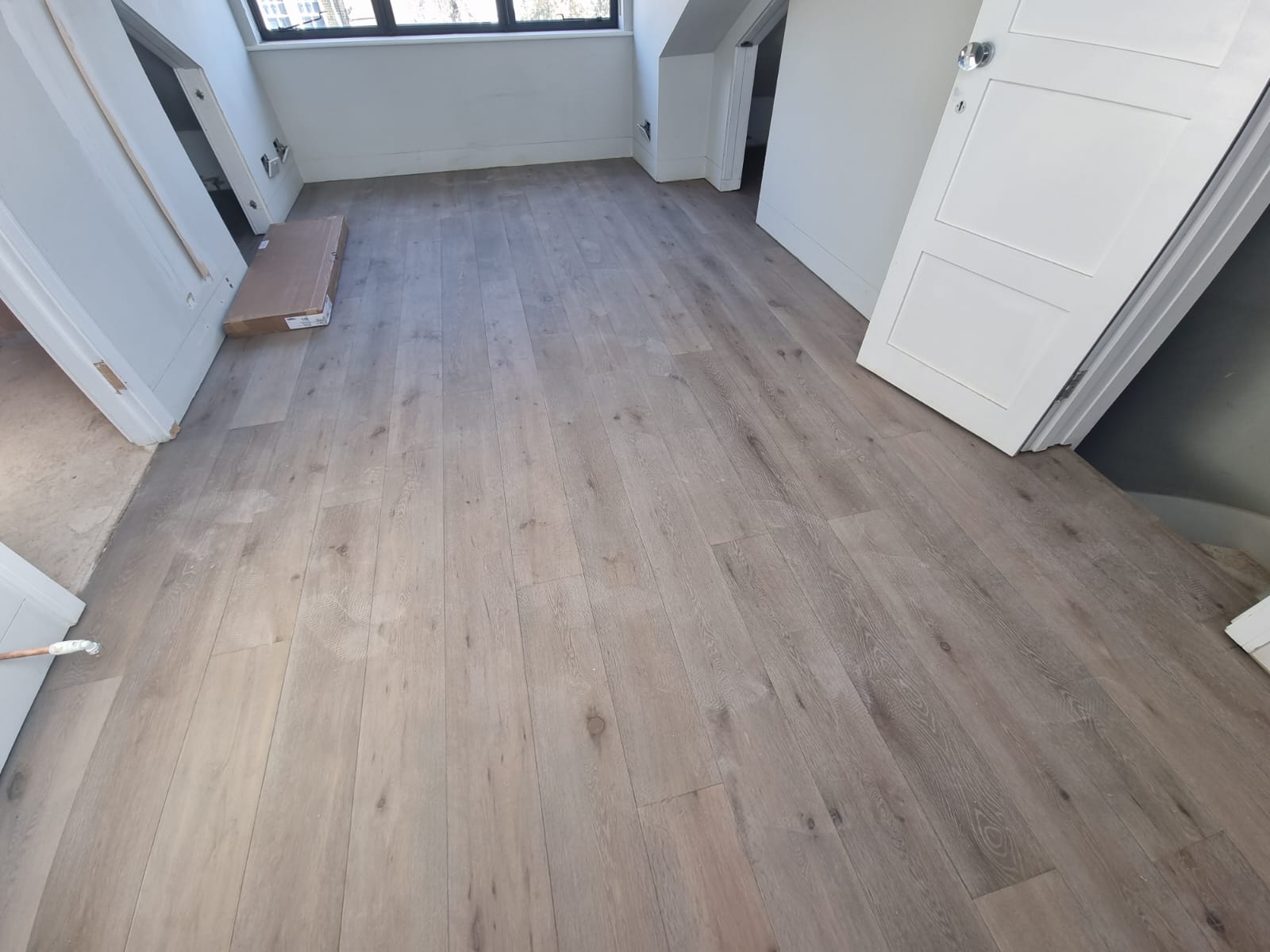 La Collezione Panorama Schilthorn Fitting in Docklands - Wood Flooring - Residential