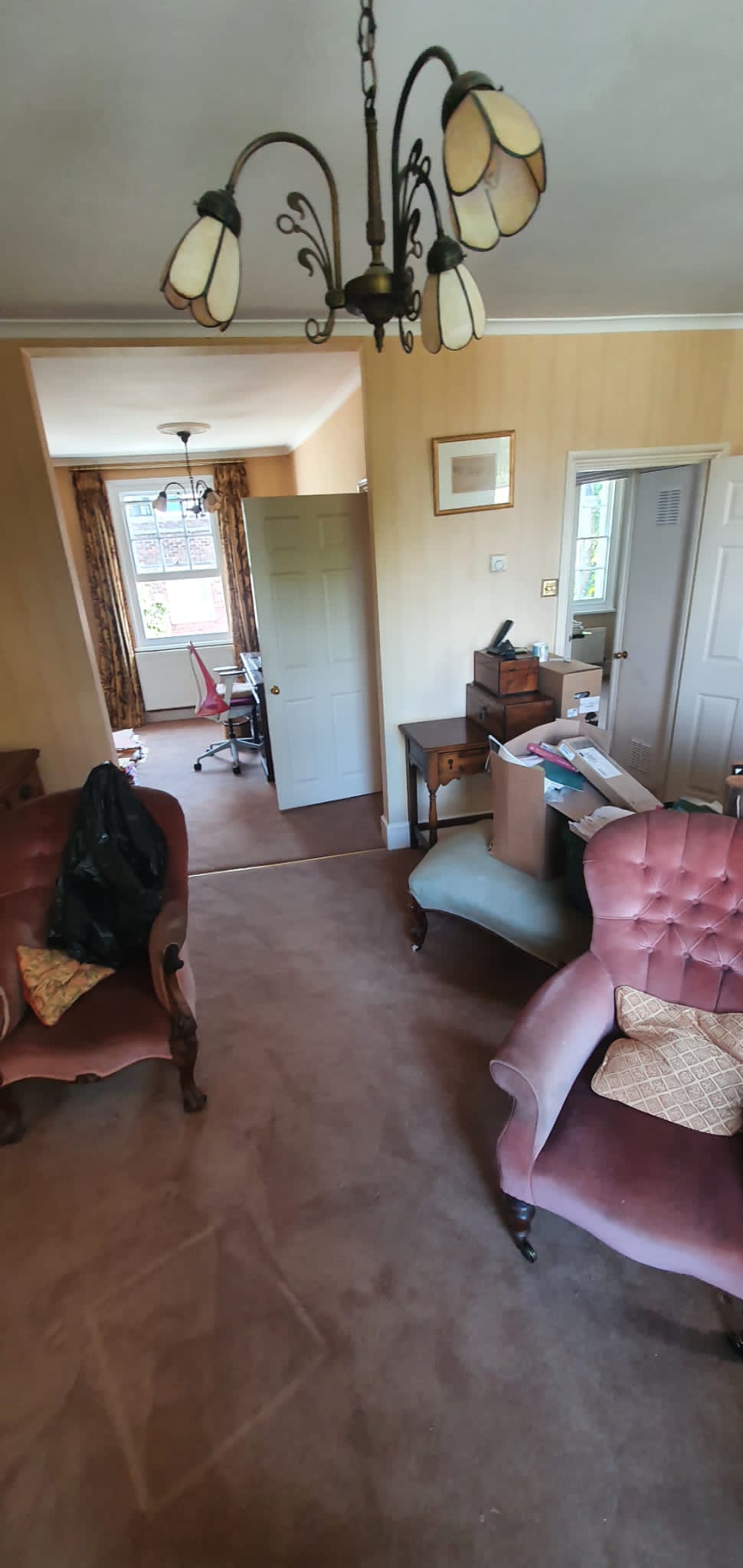 Westex Carpets Ultima Twist Major Springbok Installation in Canary Wharf - Carpet - Residential