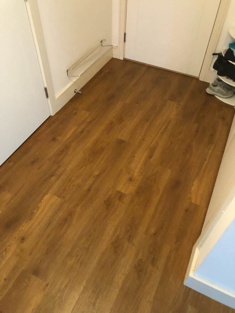 Amtico Spacia Traditional Oak Installation in Docklands Wood Flooring - Amtico Flooring - Residential