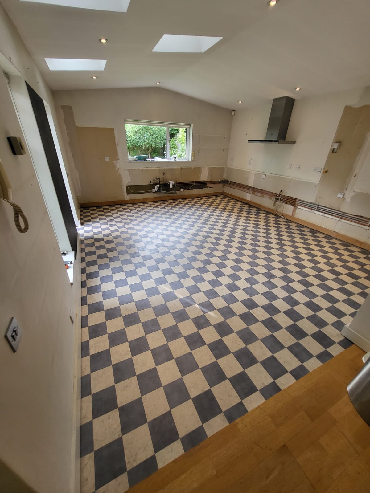 Amtico Signature Endless Possibilities DC302 installation in Kings Cross-2