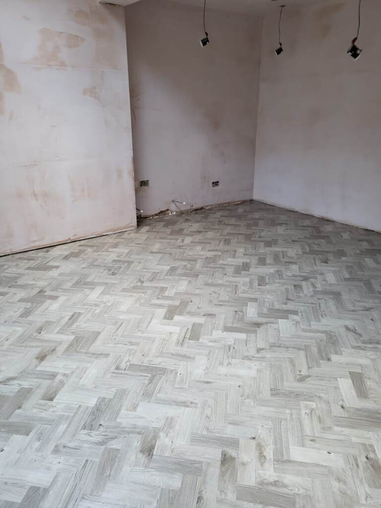 Amtico - Luxury Vinyl Tile (LVT) Flooring - Home 68893, Wood Flooring