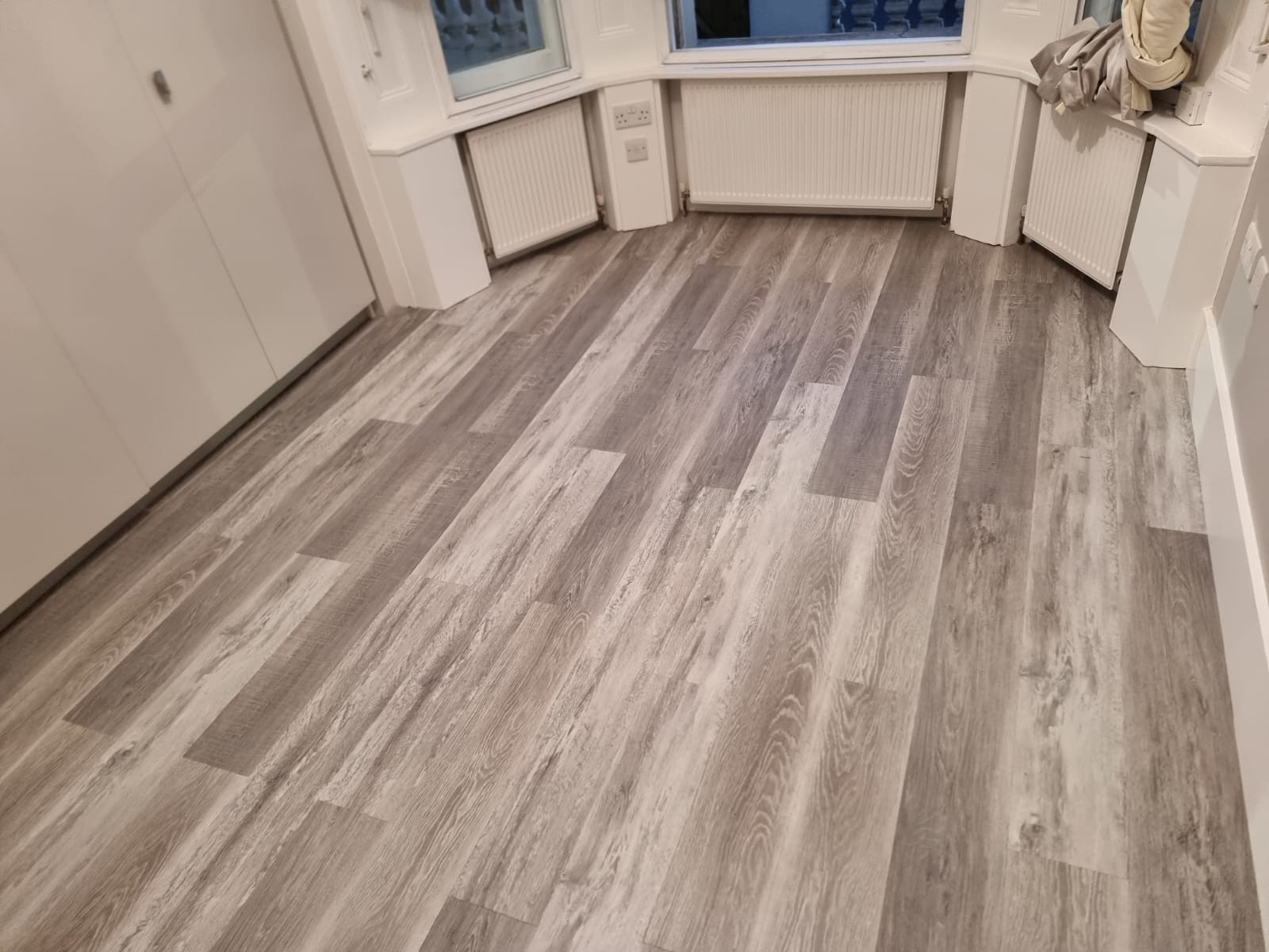 Amtico Spacia Urban Salvaged Timber Installation in Mayfair Carpet - Amtico Flooring - Residential