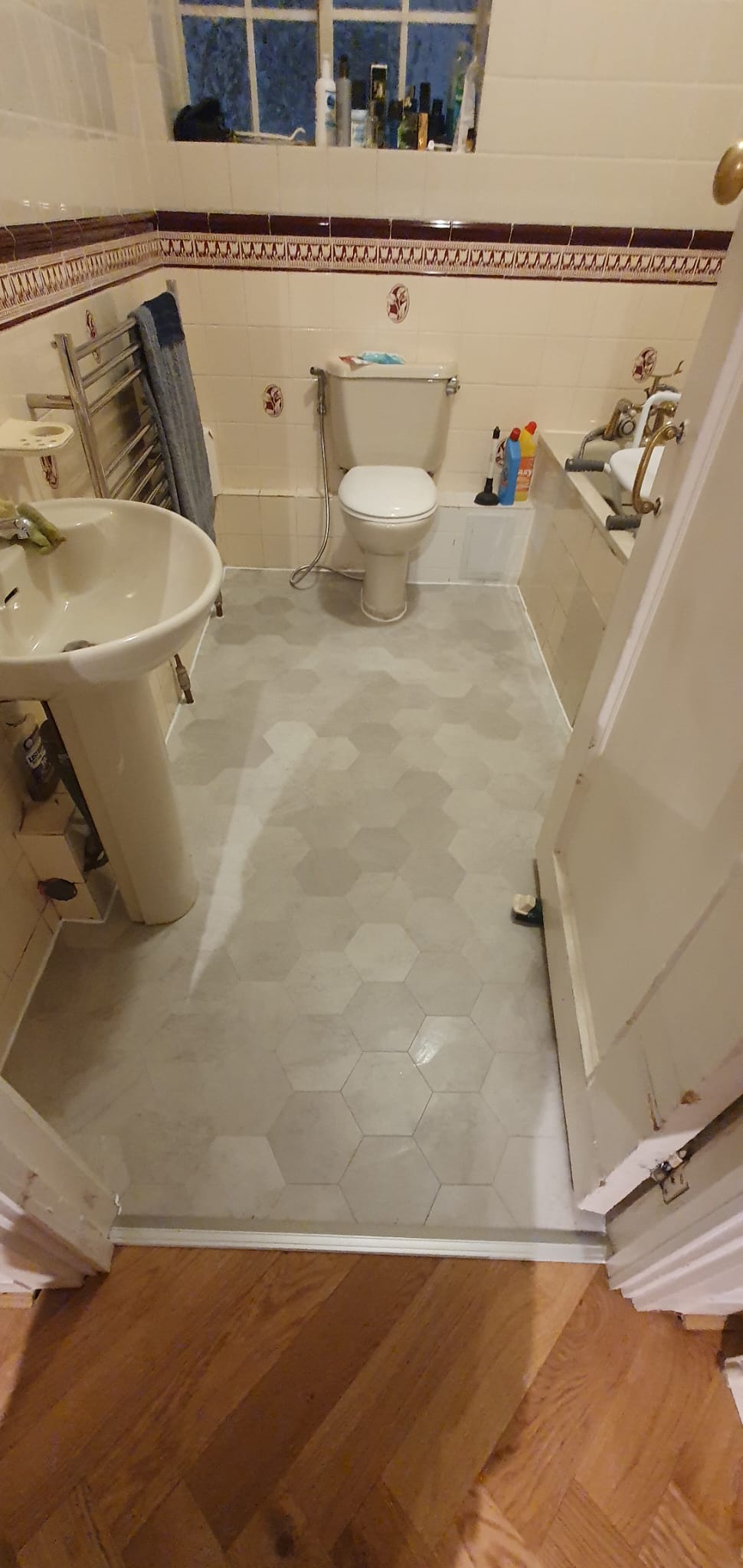 Amtico Form Hex Installation in Wimbledon Vinyl Flooring - Amtico Flooring - Carpet - Vinyl Flooring