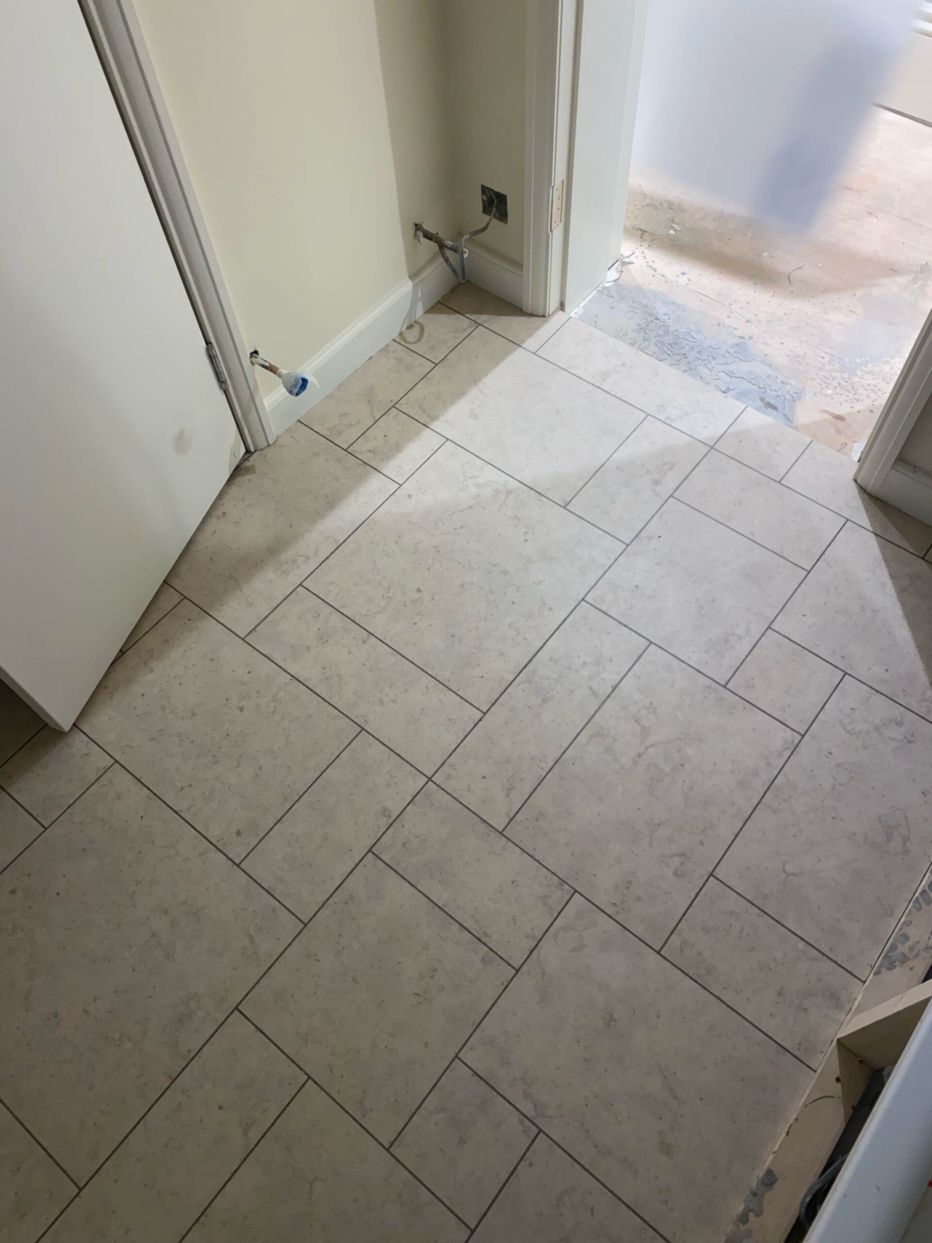 Amtico Signature Mirabelle Crème Vinyl in Mayfair - Amtico Flooring - Residential