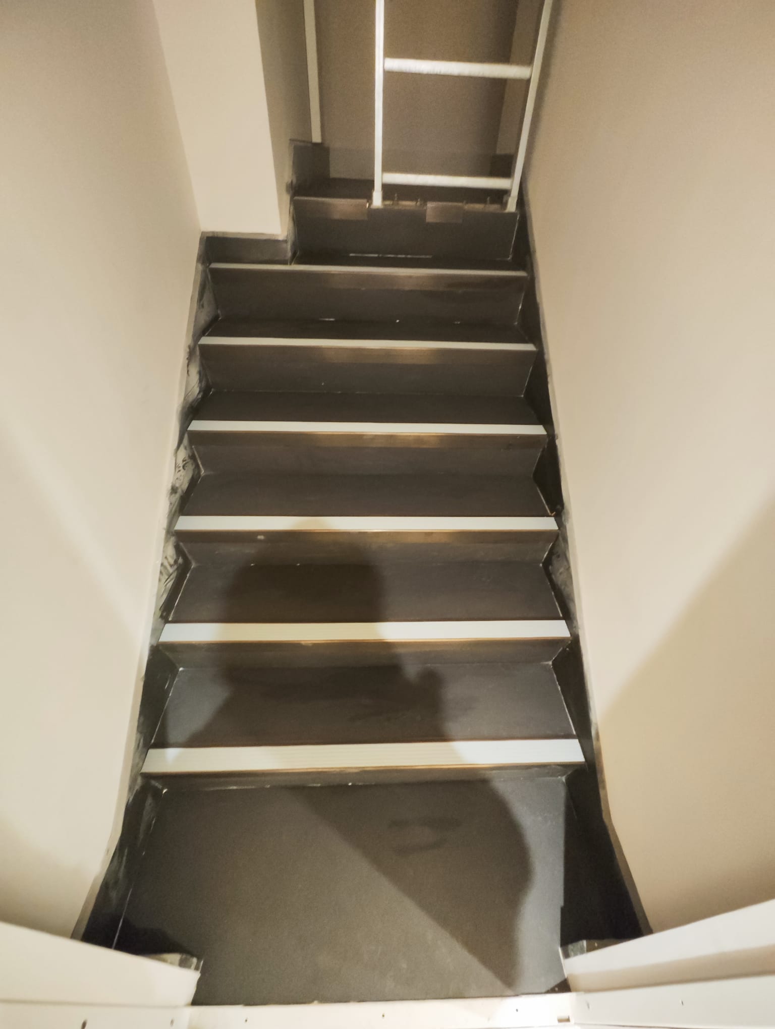 Marmoleum Concrete Cosmos installation Kings Cross-3