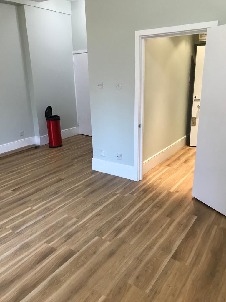 Amtico Spacia Eden Oak Installation in Earls Court Wood Flooring - Amtico Flooring - Residential