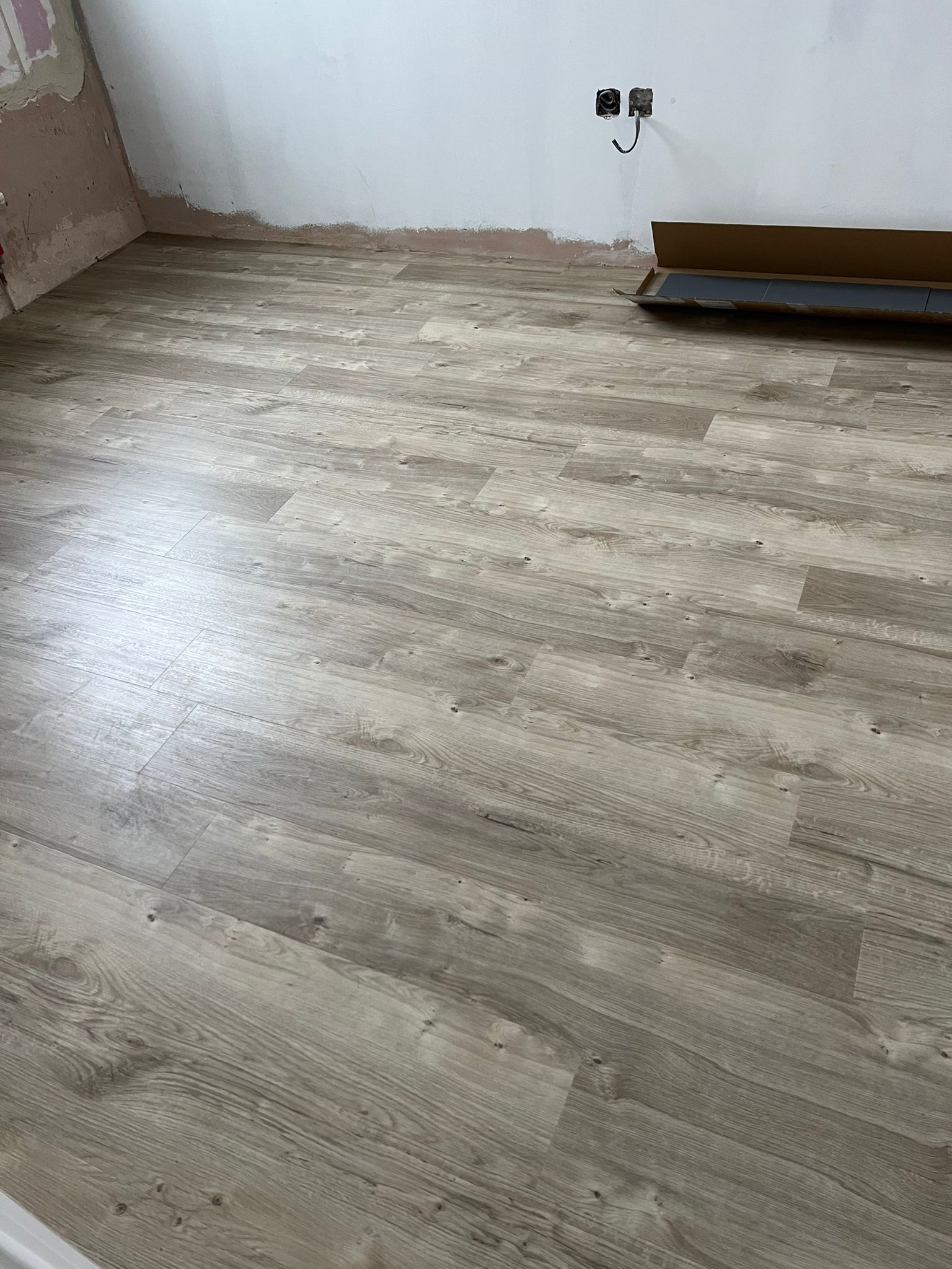 Amtico Spacia Sun Bleached Oak installation in Westminster-0