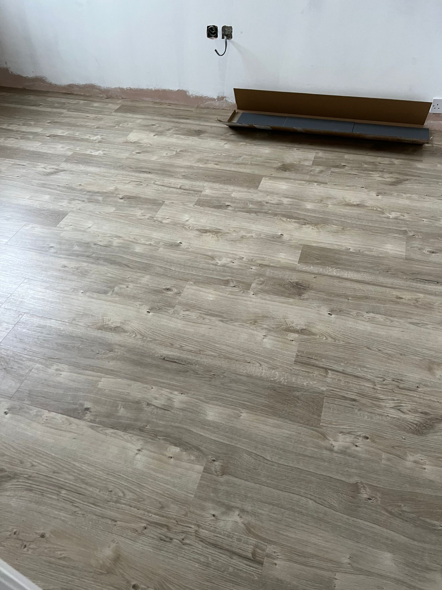 Amtico Spacia Sun Bleached Oak Installation in Westminster Wood Flooring - Amtico Flooring - Residential