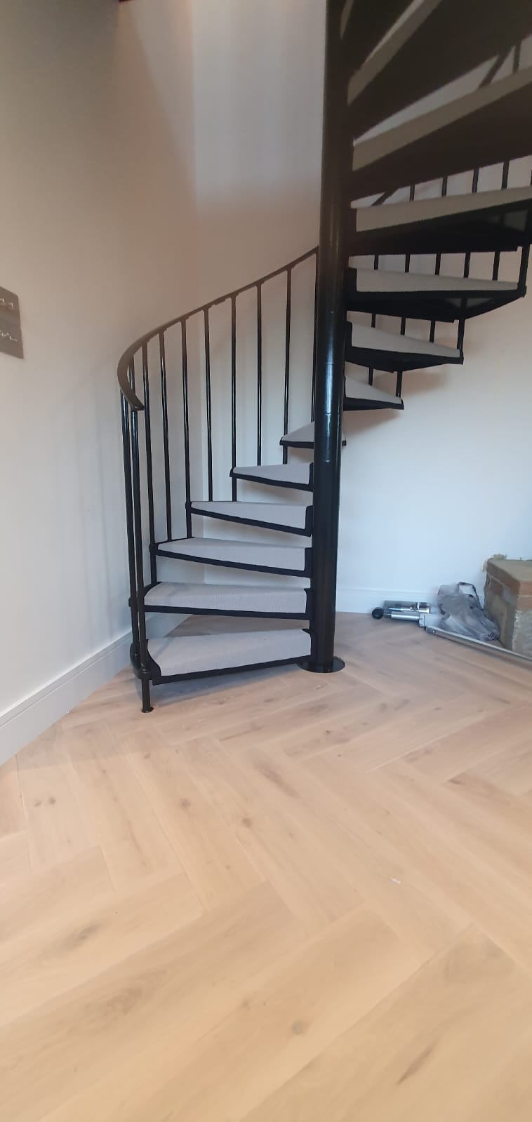 Clarendon Carpets Garden City Blank Canvas installation in Acton-2