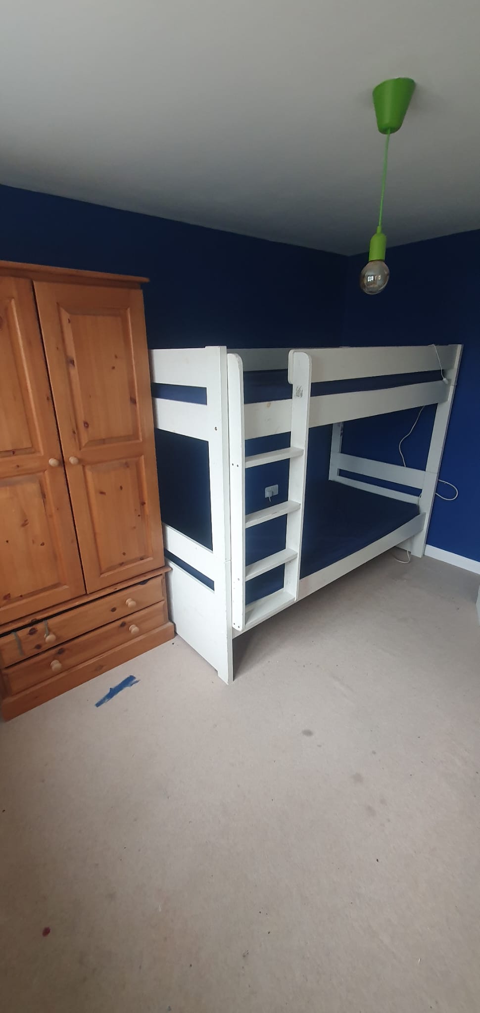 Hugh Mackay Carpets Hassle Free Finesse Soft Grey installation in Clapham-1