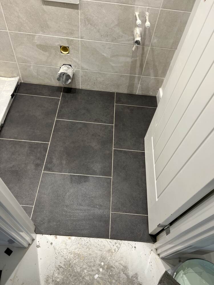 Amtico Form Cinder Installation In Croydon - Luxury Vinyl Tile (LVT) Flooring - Croydon - Residential