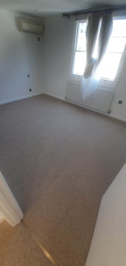Kersaint Cobb Studio Craft Woven Tone Carpet Installation in Earls Court, Home