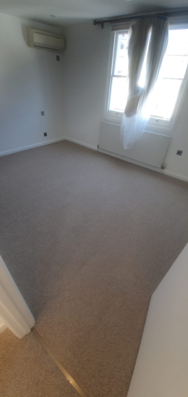 Kersaint Cobb Studio Craft Woven Tone Carpet Installation in Earls Court - Carpet - Residential