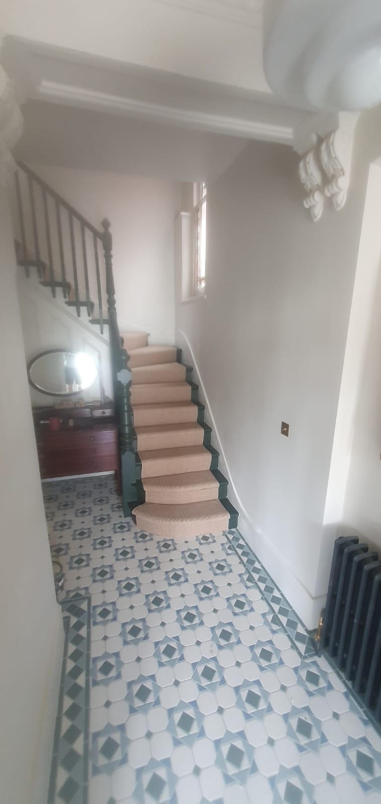 Crucial Trading Big Boucle Accents Antique Gold Carpet Installation in Belgravia - Carpet - Residential