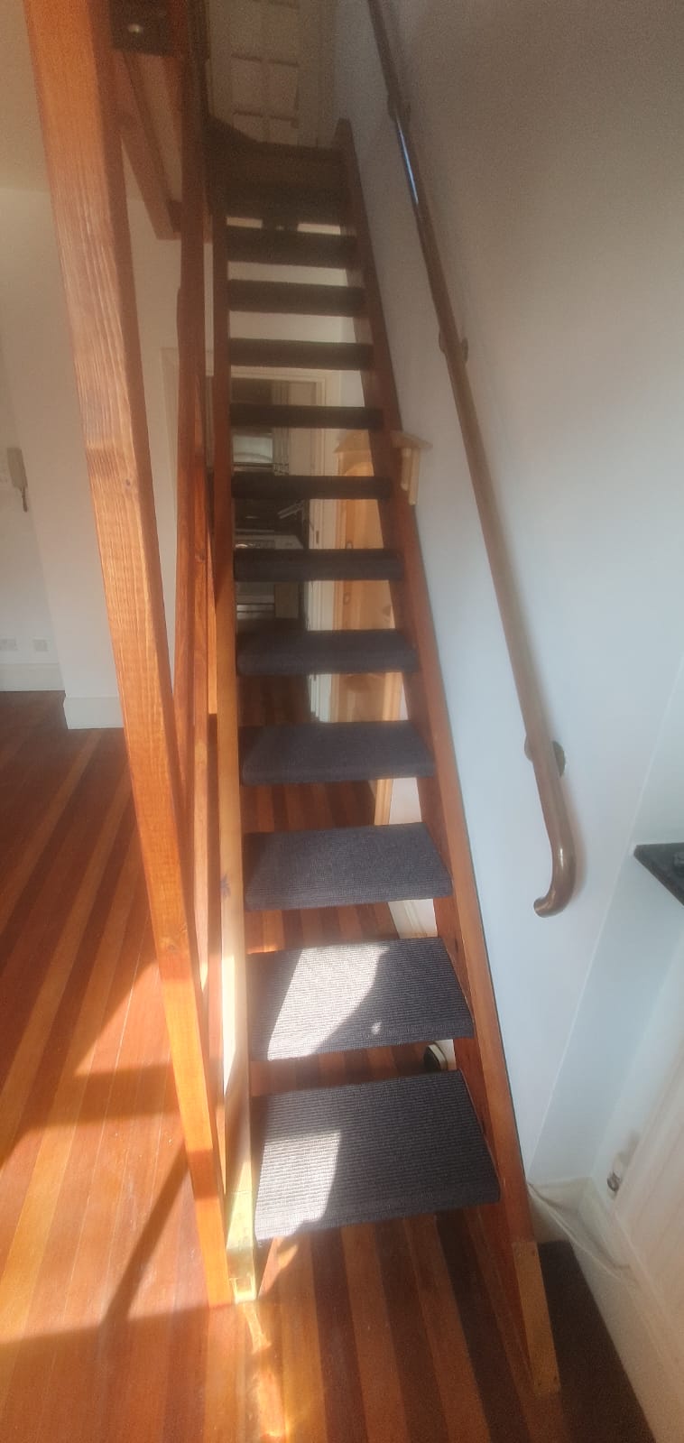 Likewise London Sisal Mini Boucle Dali Carpet Installation in Belgravia - Carpet - Carpet