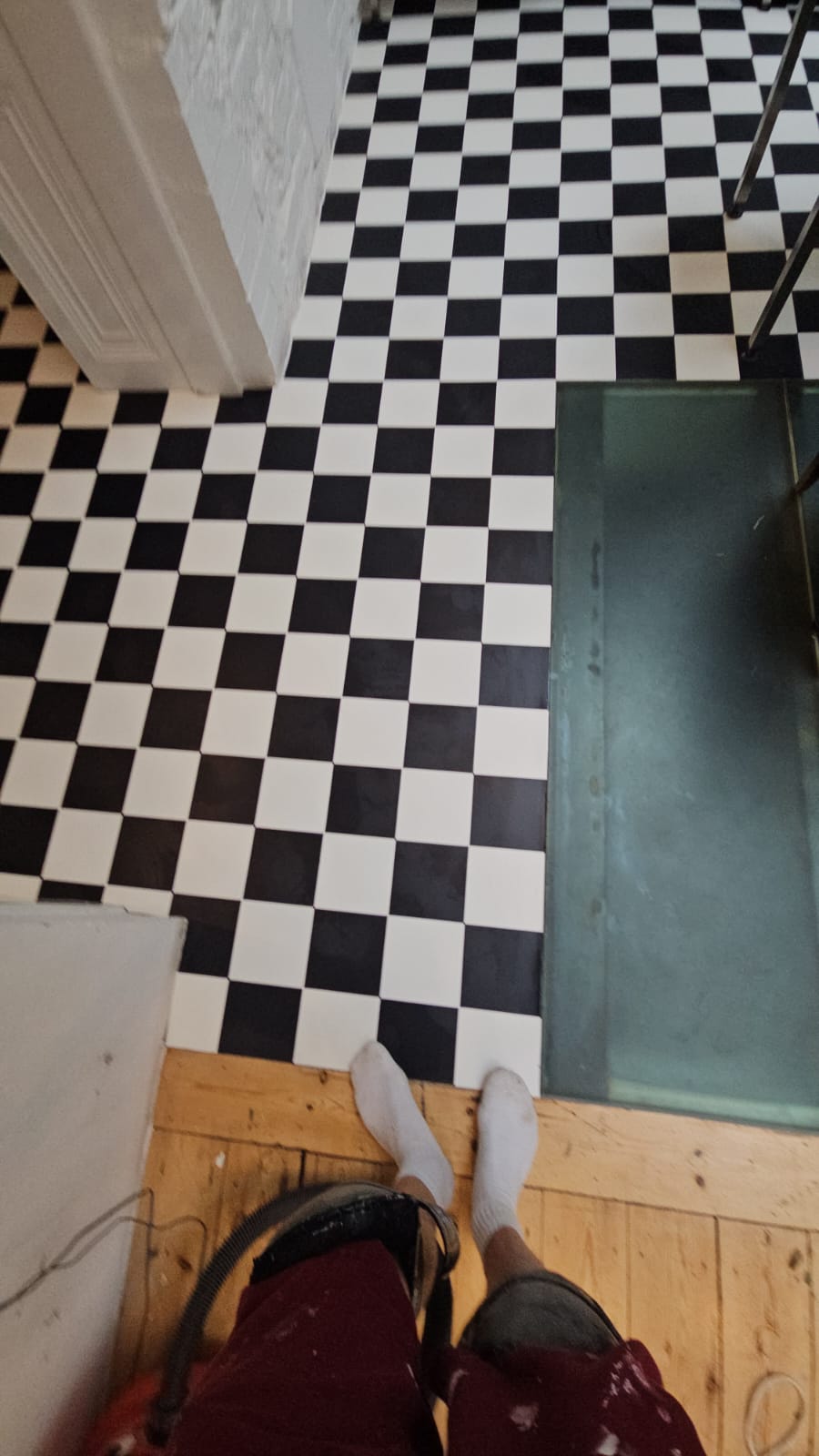 Amtico Signature Chequerboard Black & White installation in Marylebone-1