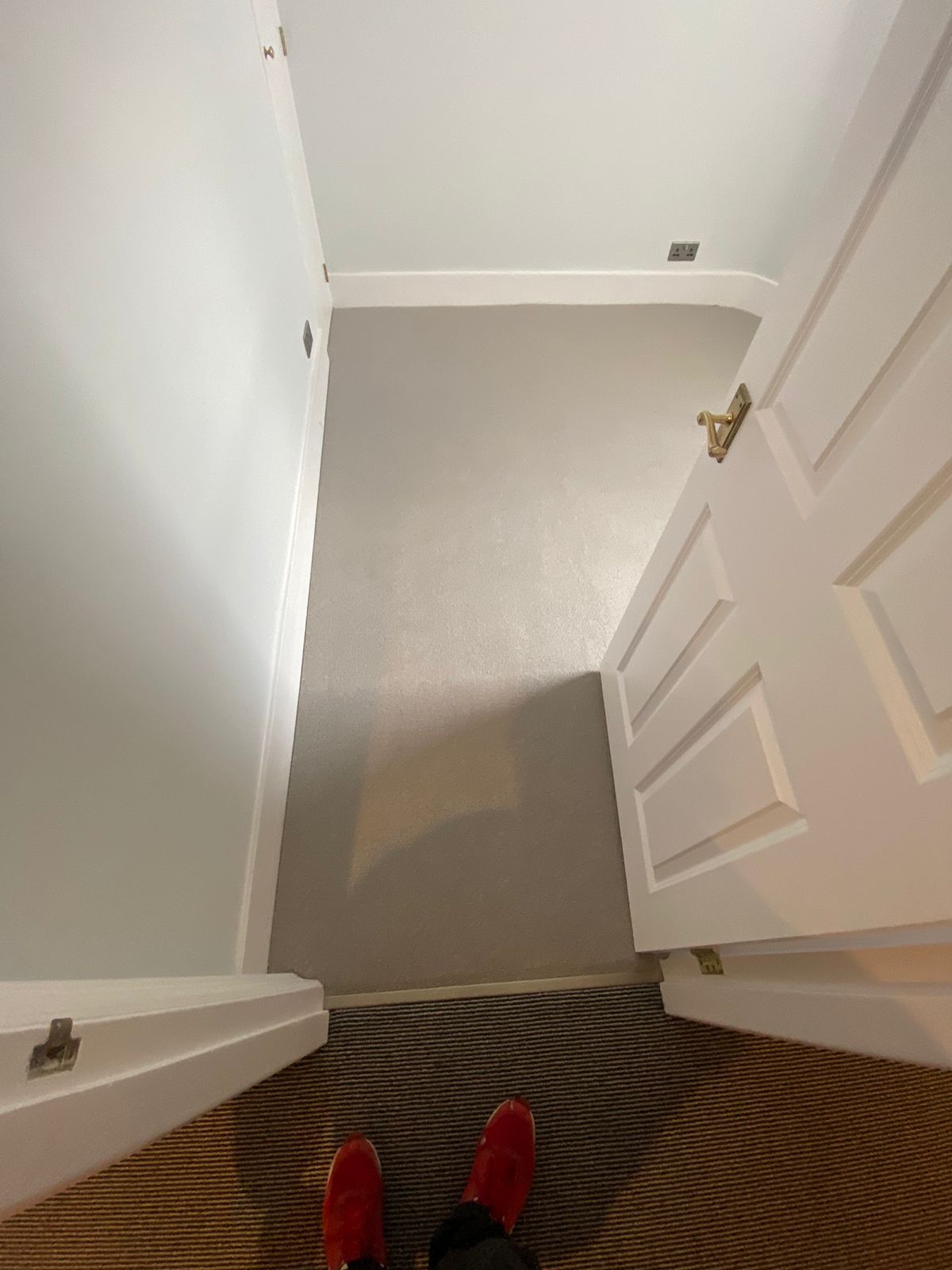 Hugh Mackay Carpets Deco Plains Seaspray installation in Islington-0