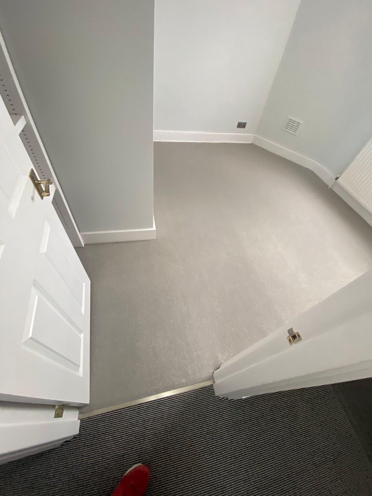 Hugh Mackay Carpets Deco Plains Seaspray installation in Islington-1