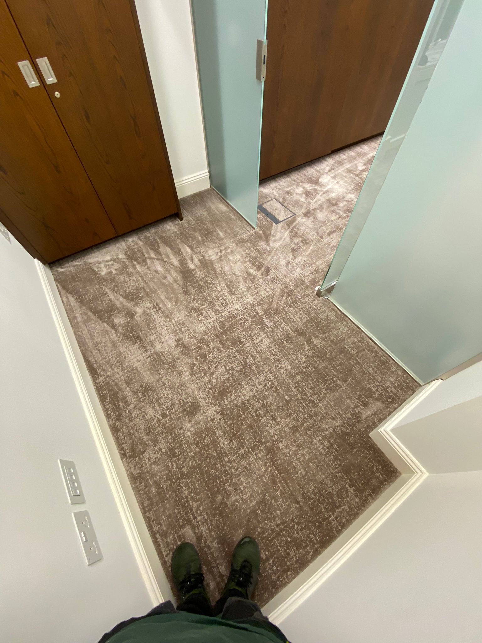 Rols Carpets Luna Titanium installation in Belgravia-1