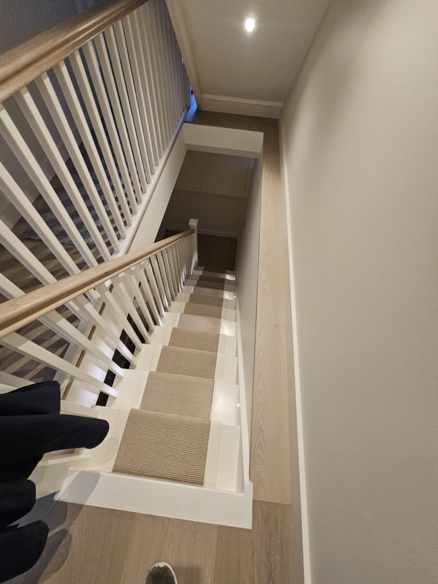 Crucial Trading Sisal Harmony Boucle Moon Frost carpet installation in Earls Court-2