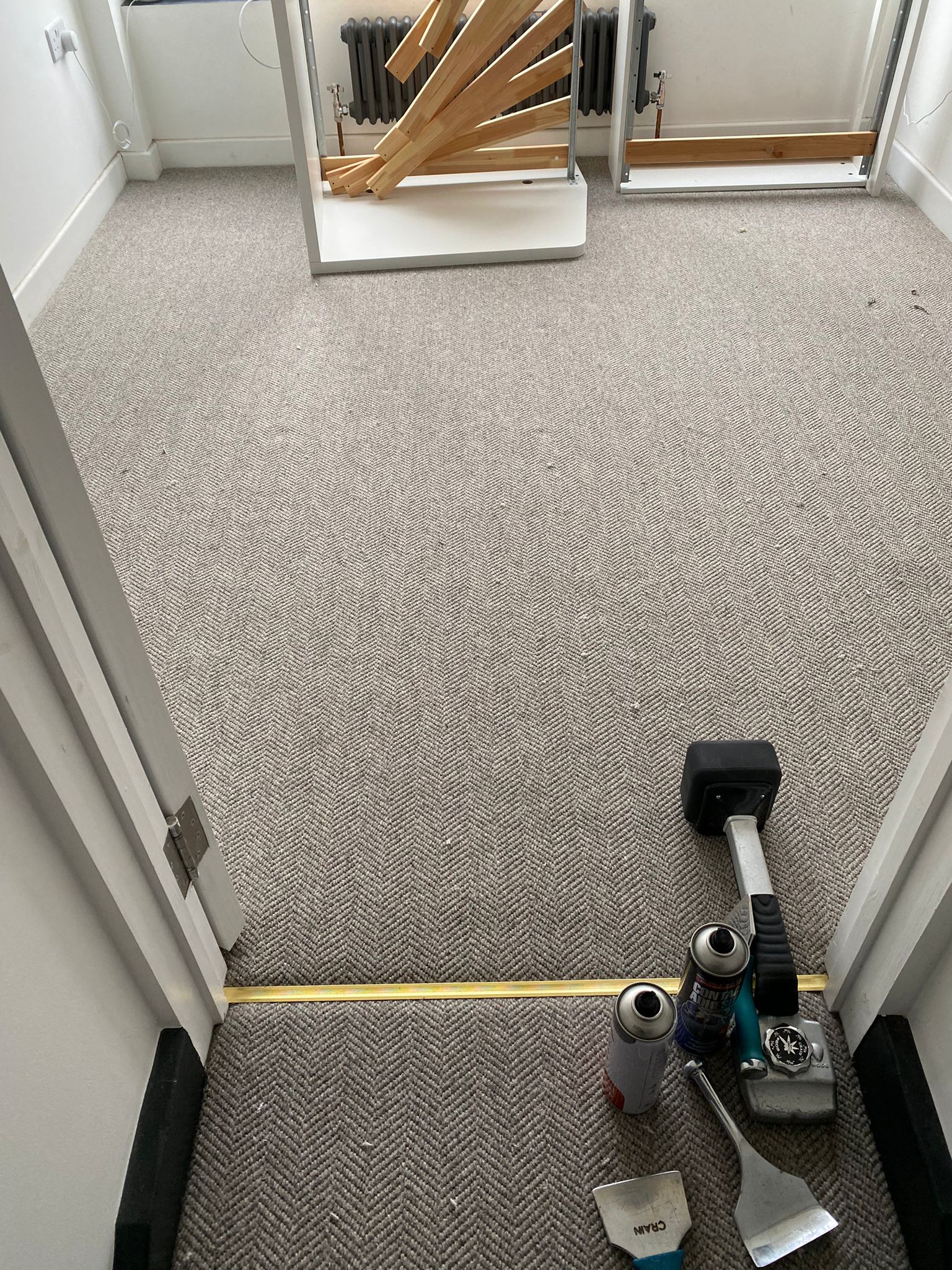 Brockway Carpets Lakeland Herdwick Fornside Weave fitting in Belgravia-0