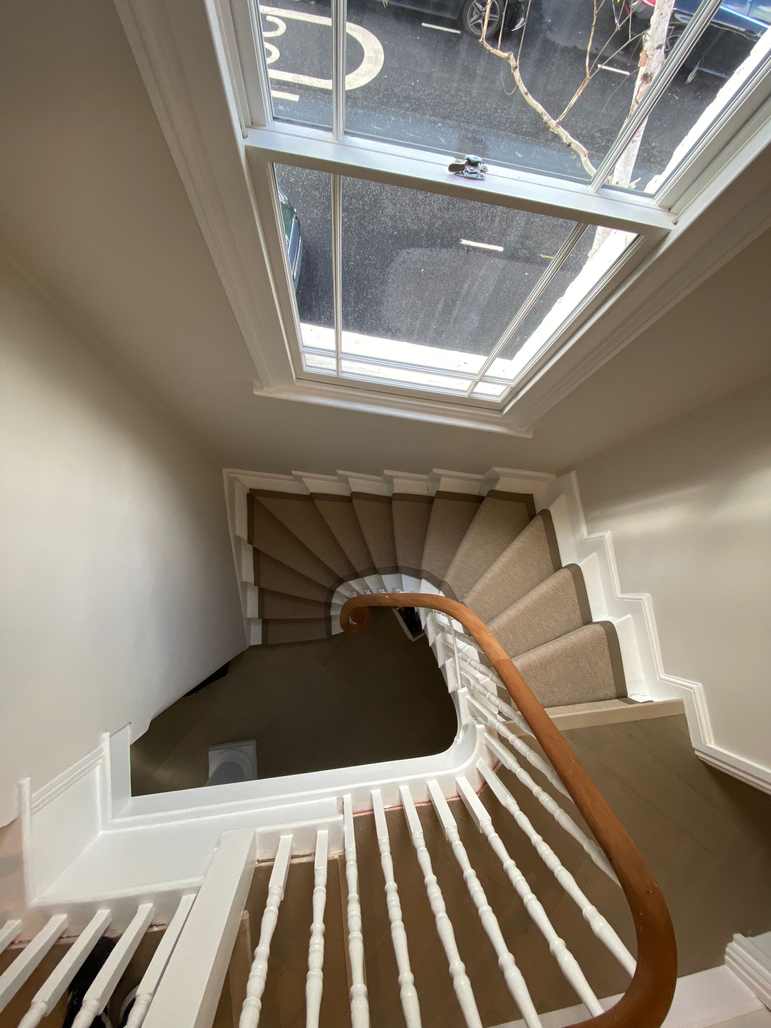 Likewise London Pot Pourri Pumice 03 carpet installation in Marylebone-1