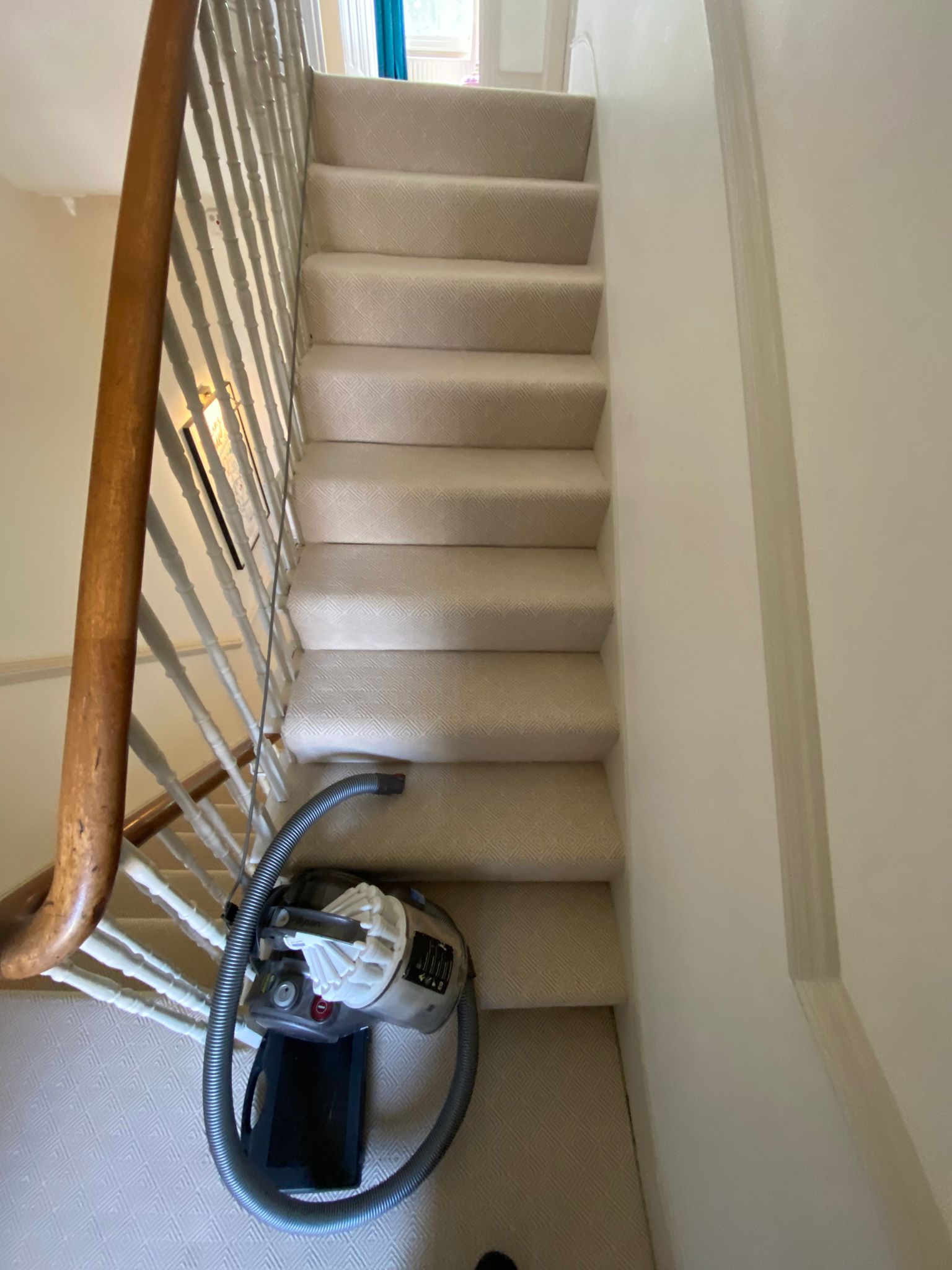 Fibre Carpets Wool Paragon Chloe installation in Canary Wharf-2