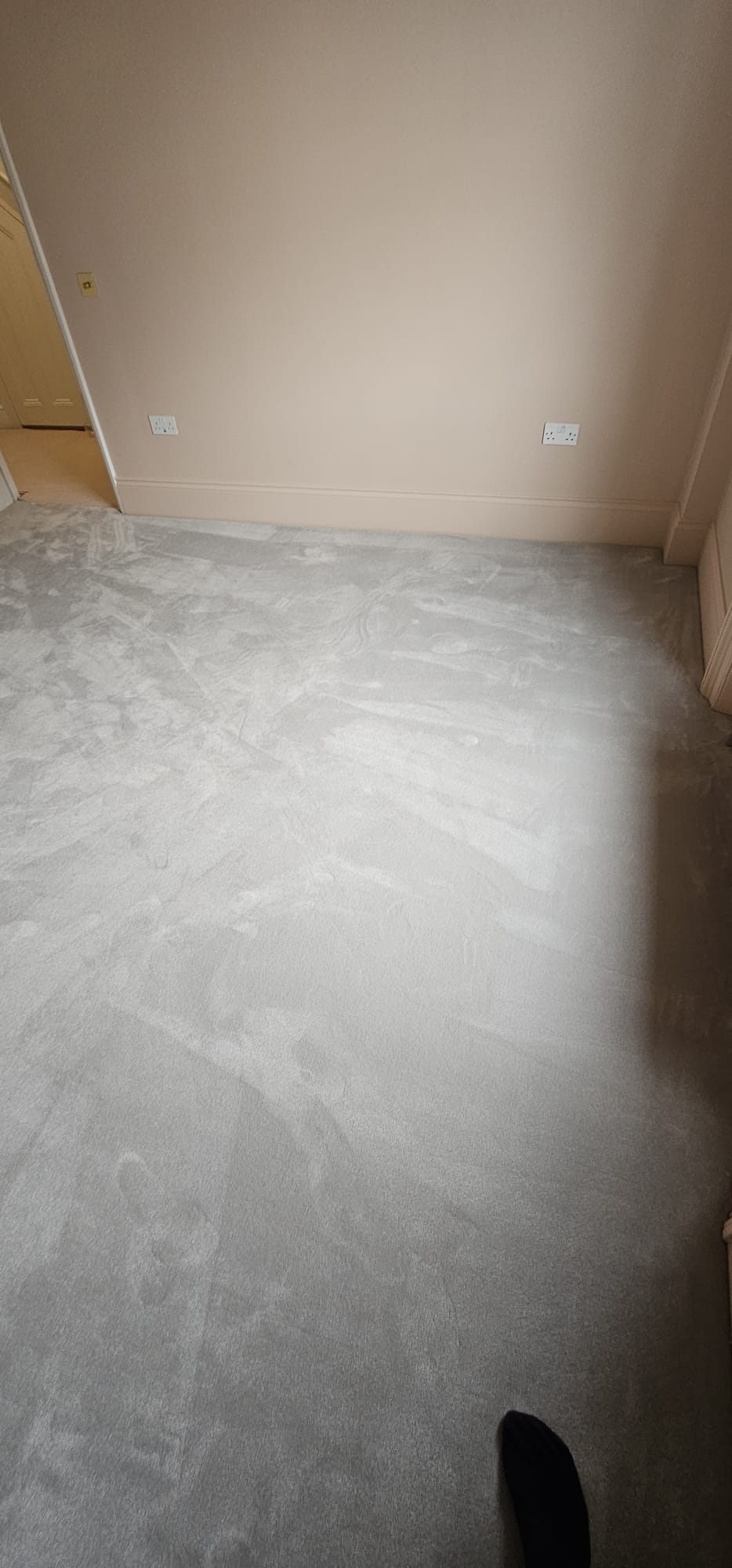 Elements London Wall Street Mojito carpet installation in Kensington-2