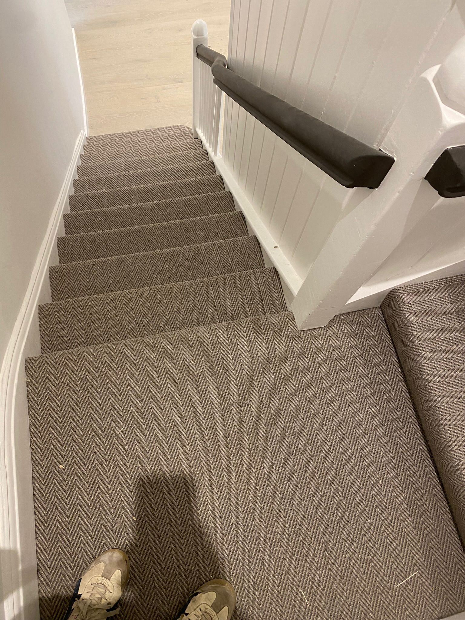Fibre Carpets Sisal-Look Easycare Chevron Granite installation
