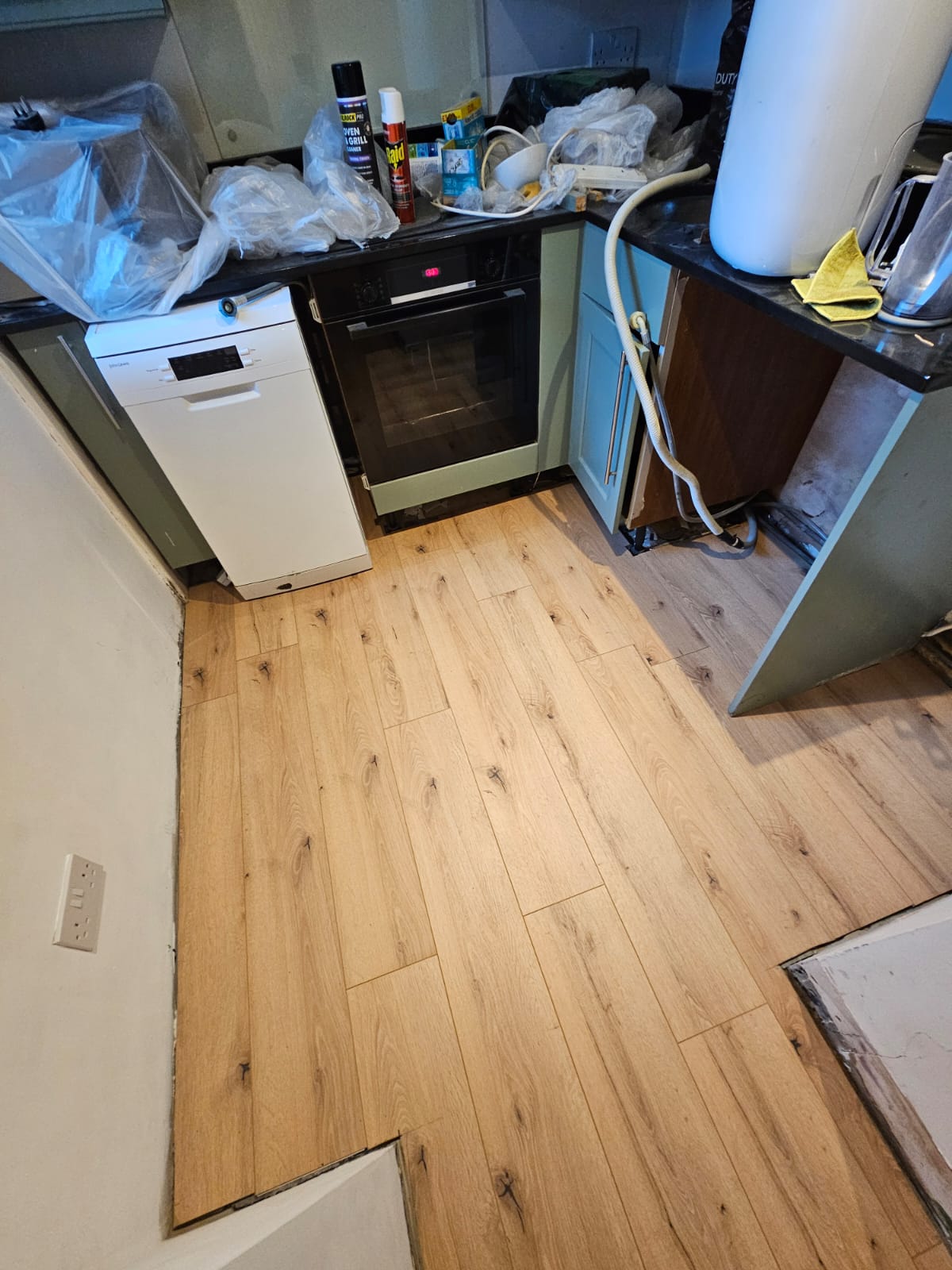 Furlong Flooring Elite Derin FCO008 laminate flooring installation