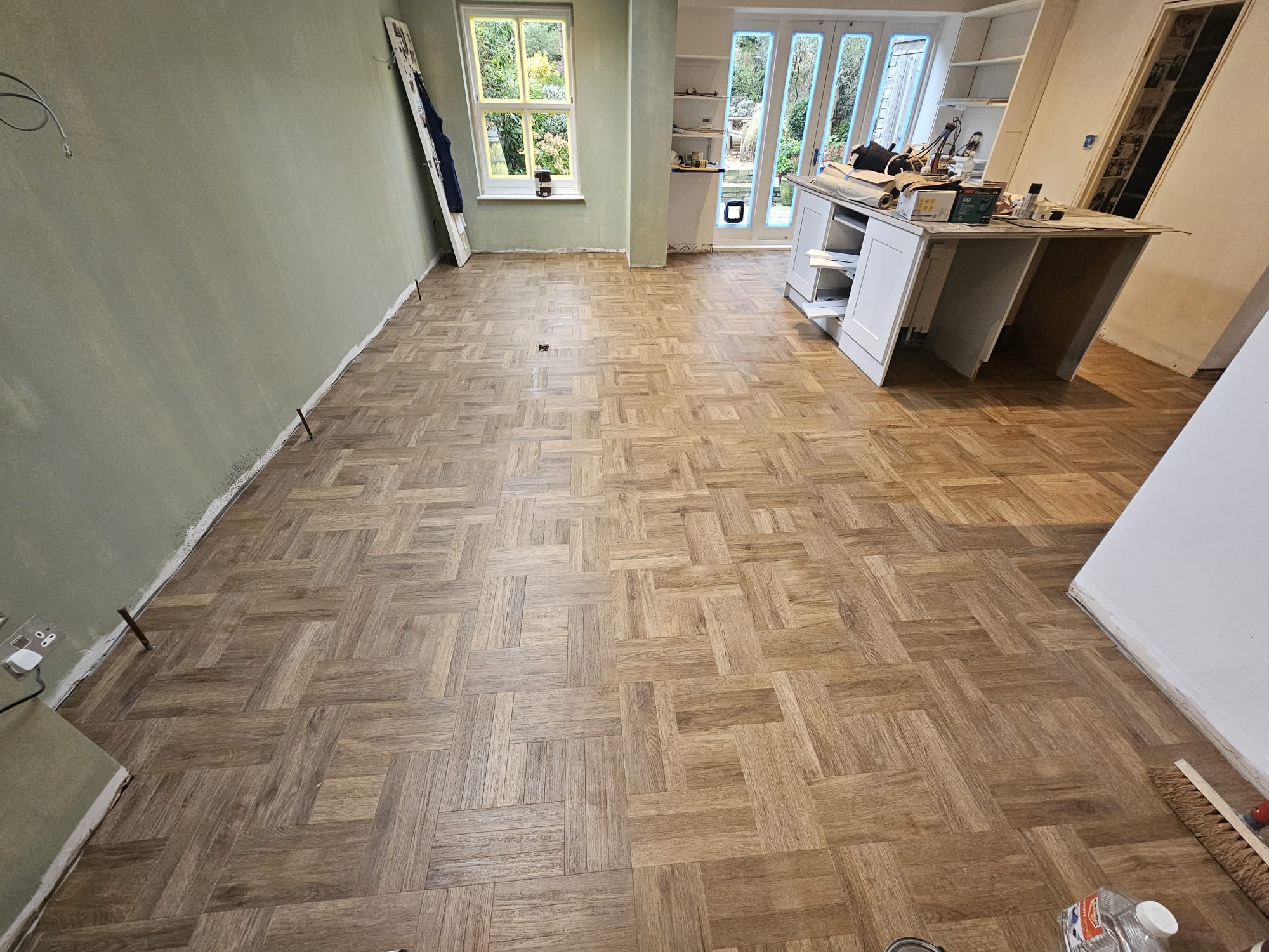 Amtico Signature Brushed Oak installation