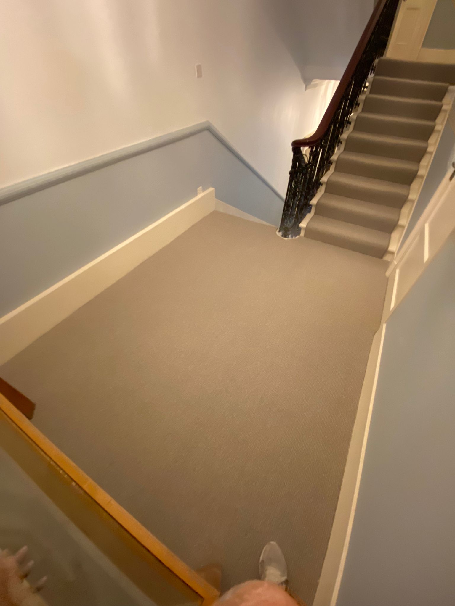 Best Wool Carpets Kensington Sepia 184 installation in Notting Hill-3
