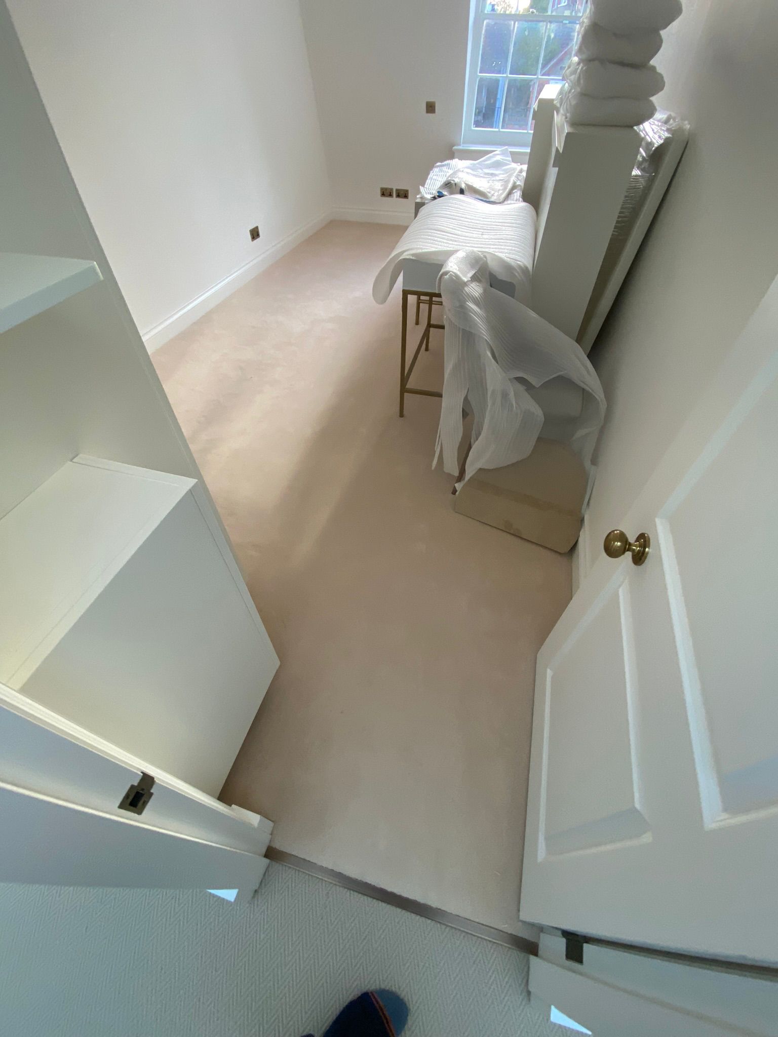 Westex Flooring Prestige Velvet Mascapone carpet installation in Fulham-3