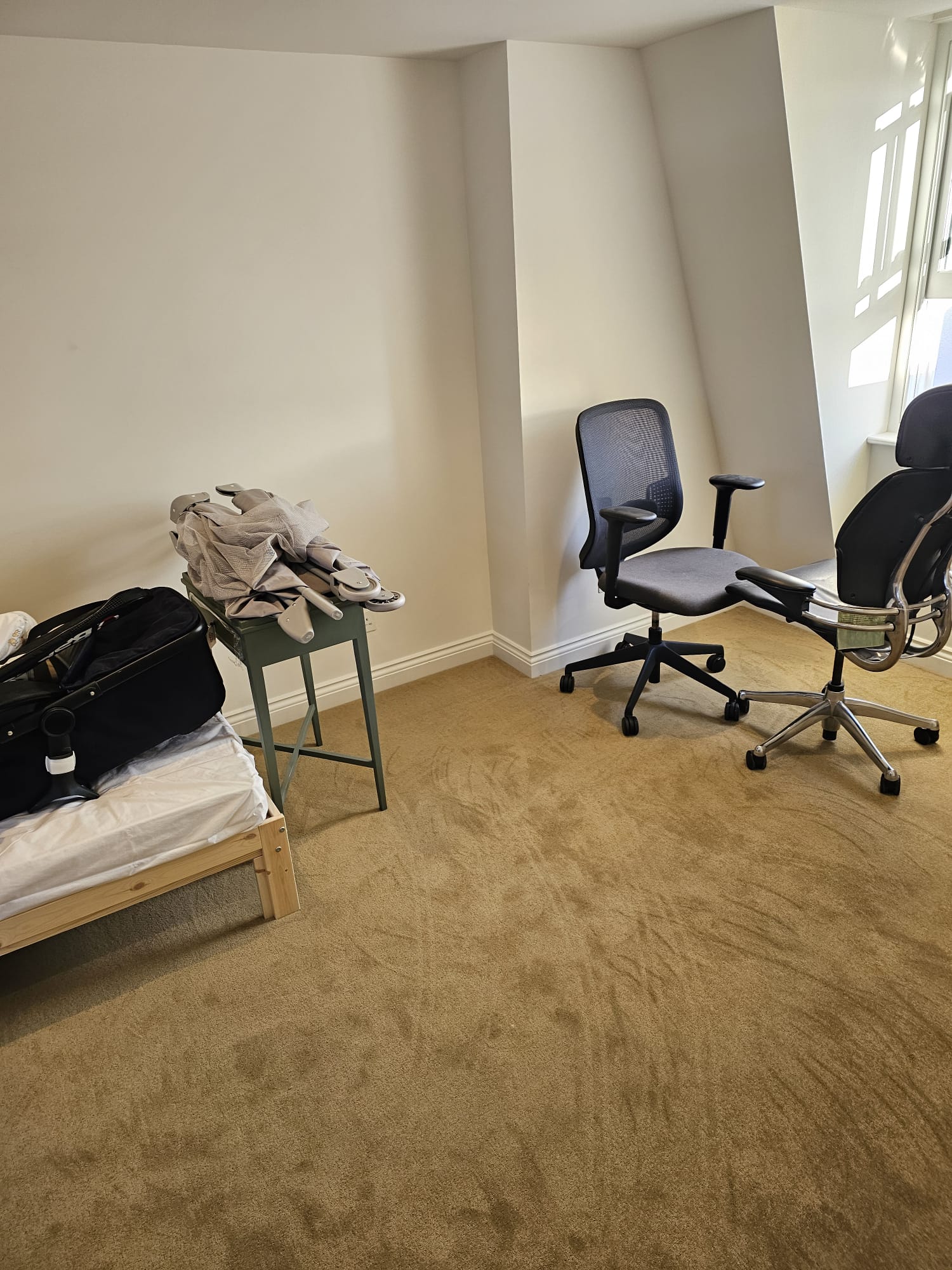 Westex Flooring Ultima Twist Major Eucalyptus carpet installation in Hampstead (3)