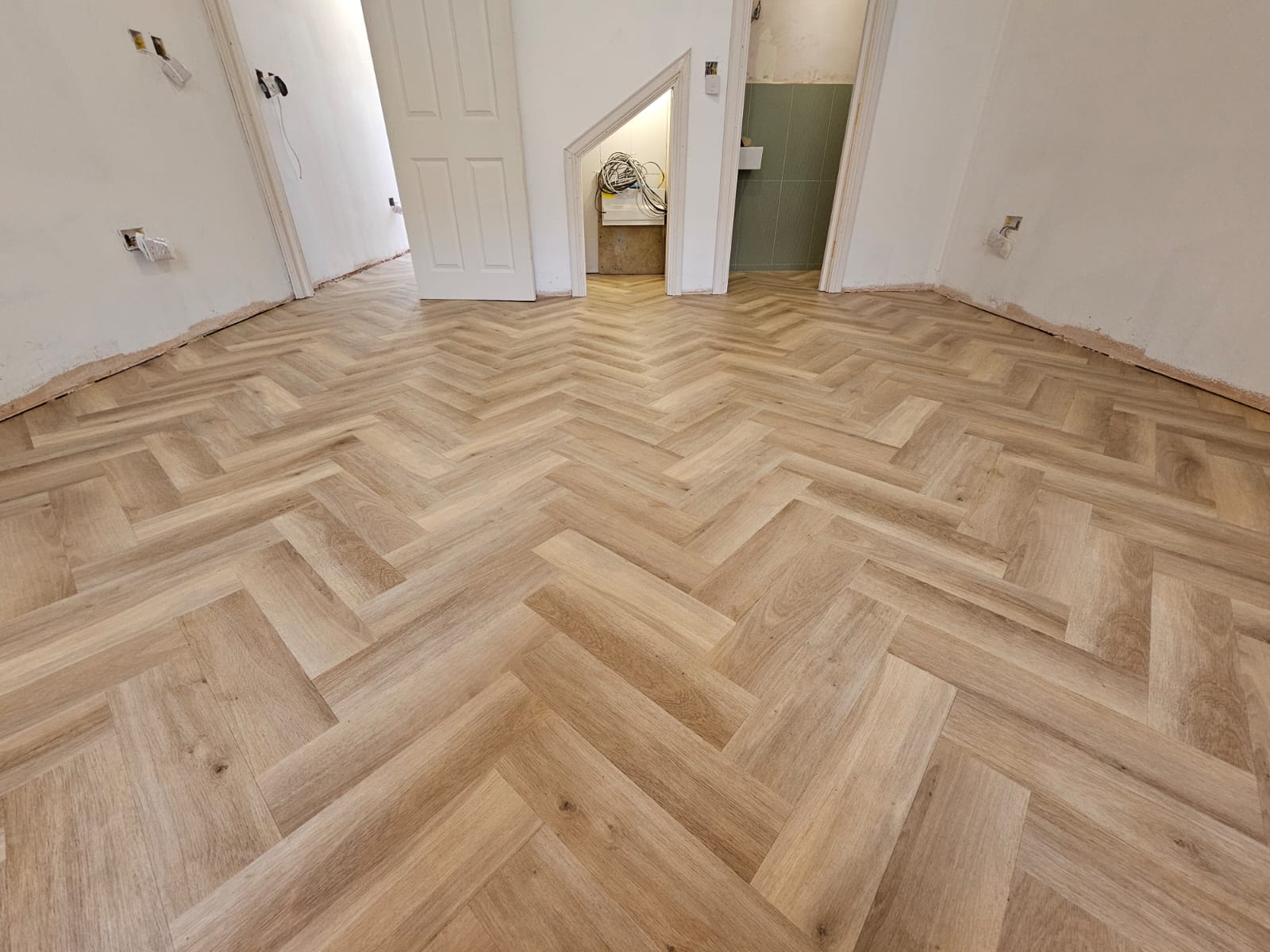 Amtico Signature Buxton Oak installation in-1