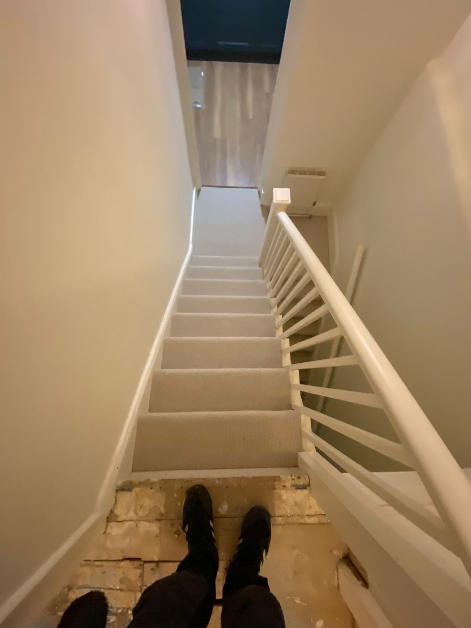 Fibre Carpets Wool Herringbone Longleat installation in-3