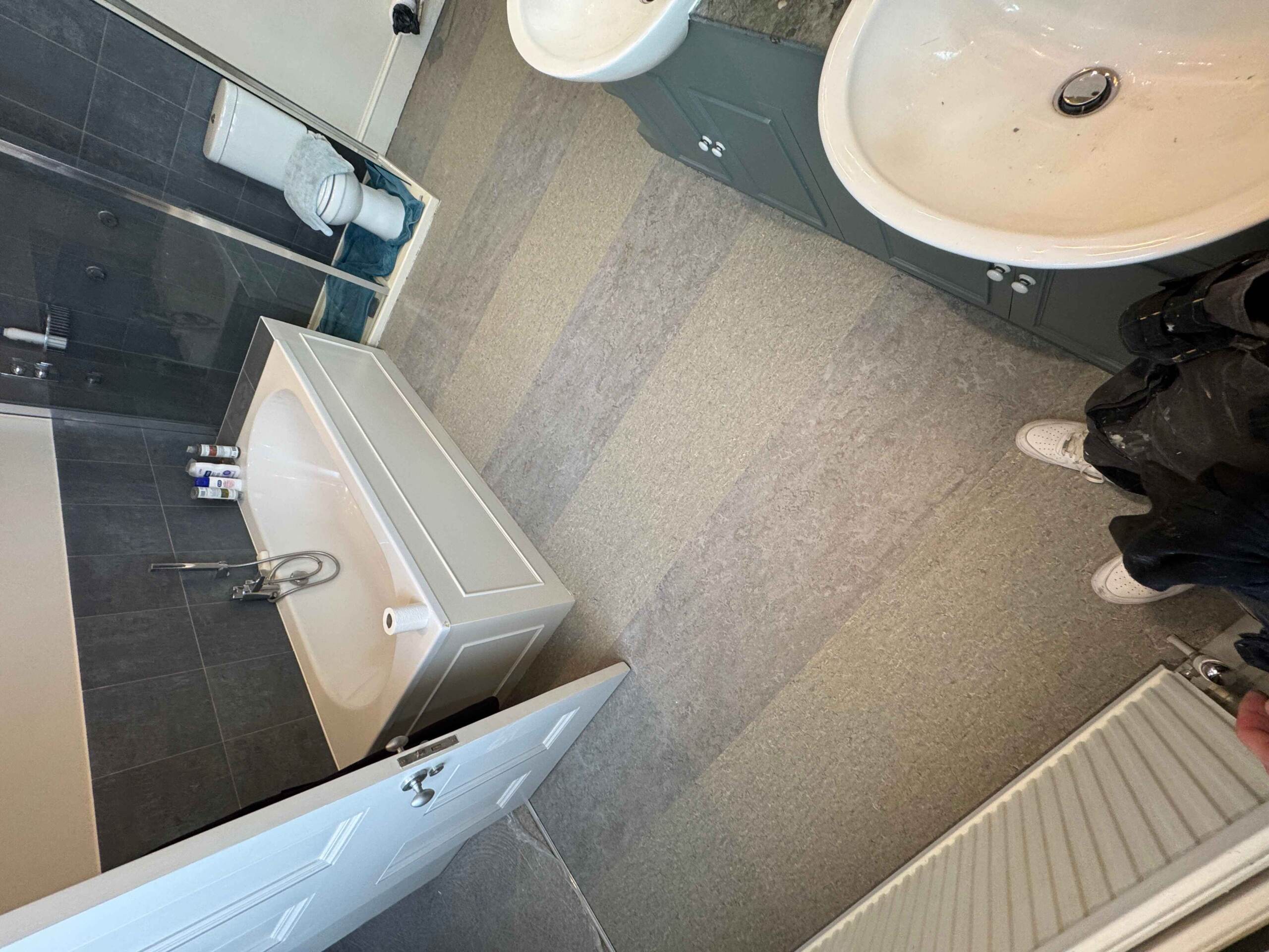 Marmoleum Terra Alpine Mist & Real Dove Blue installation in-1