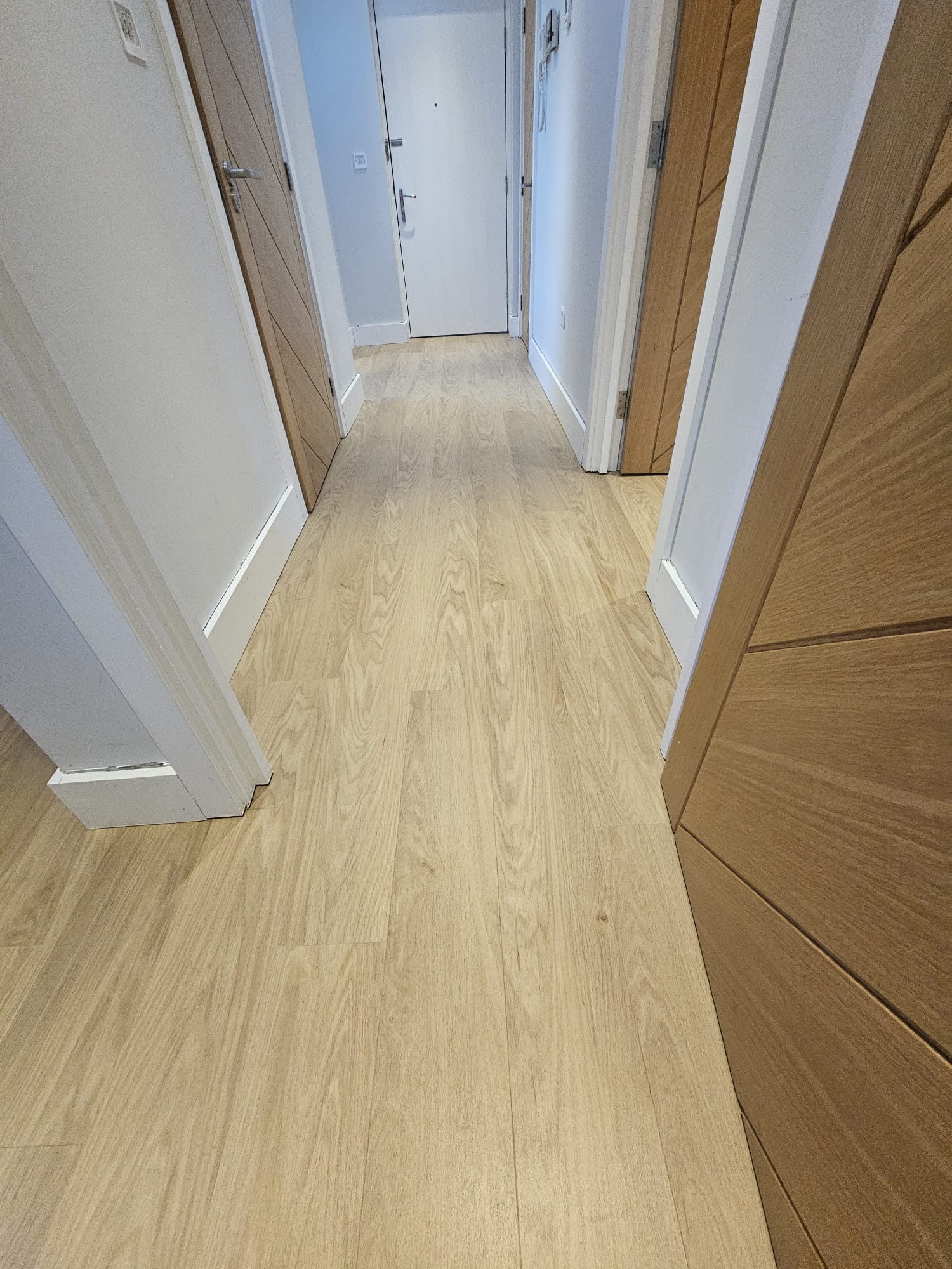 Amtico Click Smart Linden Oak installation in-1