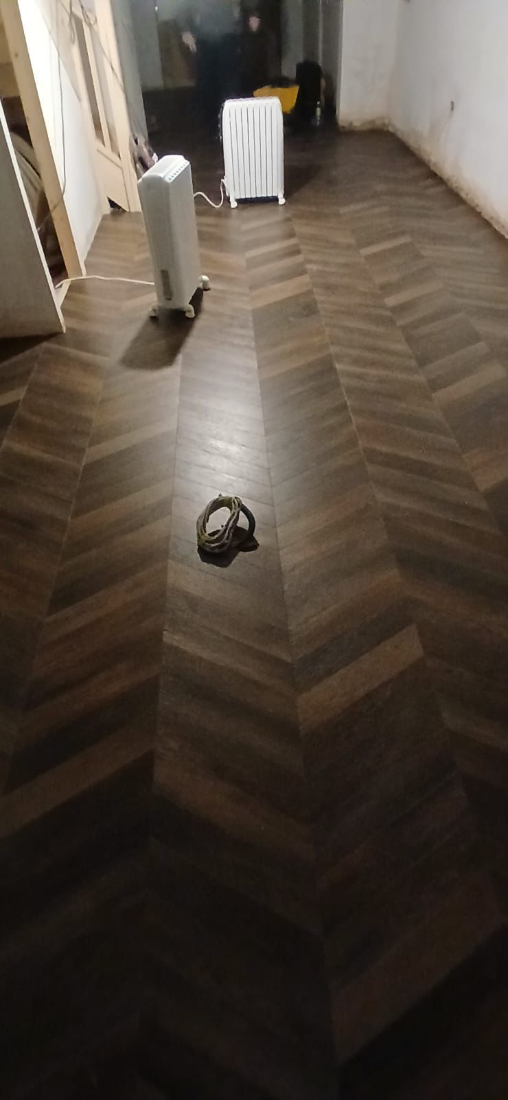 Amtico Signature Tay Oak fitting in-2