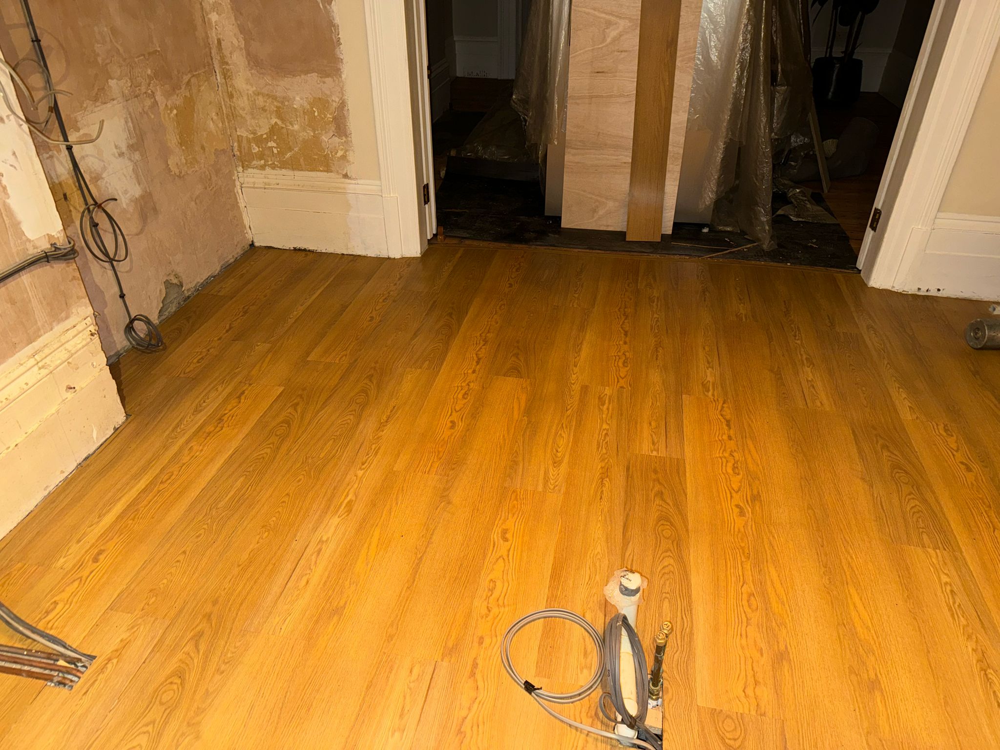 Amtico Spacia Pale Ash fitting in-2